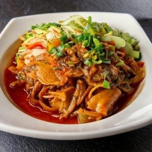 Spicy Ox Knee Cartilage Salad [도가니무침].