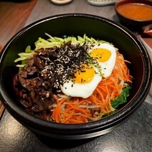 Bibimbap [비빔밥].