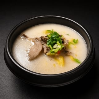 Seolleongtang [설렁탕]
